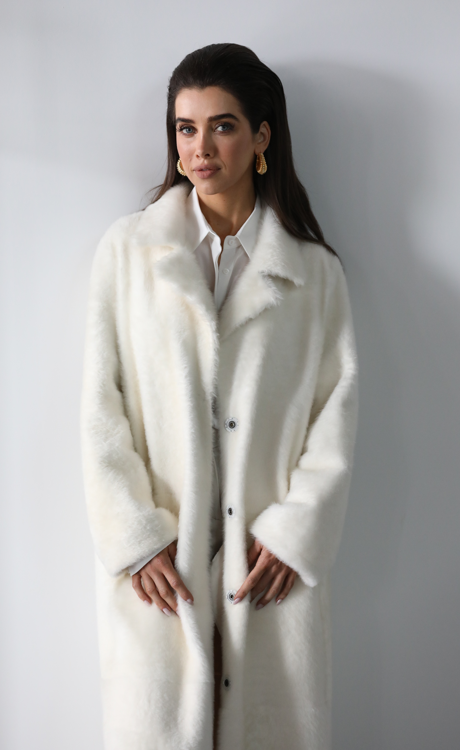 AnneMou -  Lamfellmantel