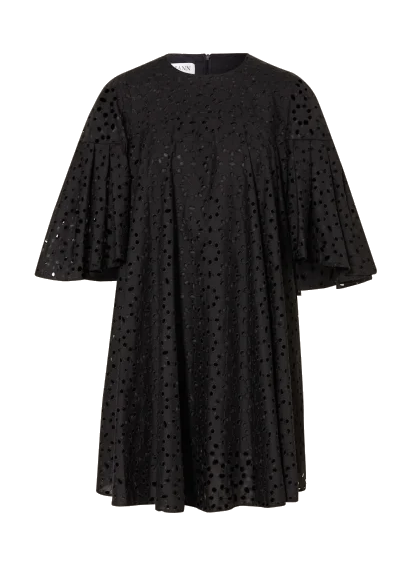 Eva Mann - Kleid mit Lochstickerei